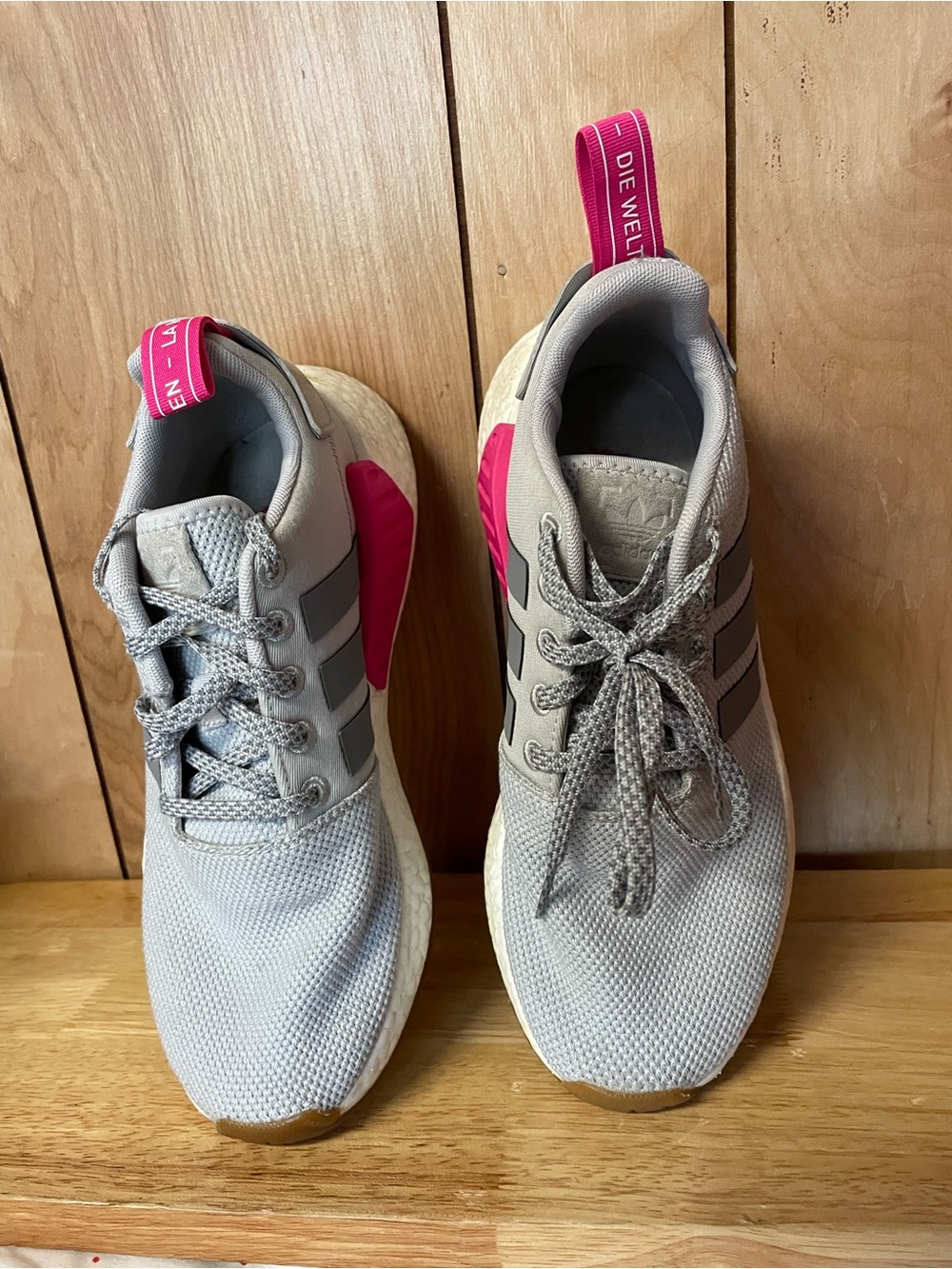 Adidas NMD_R2 Sneakers Shoes Women’s 8.5 Gray Pink